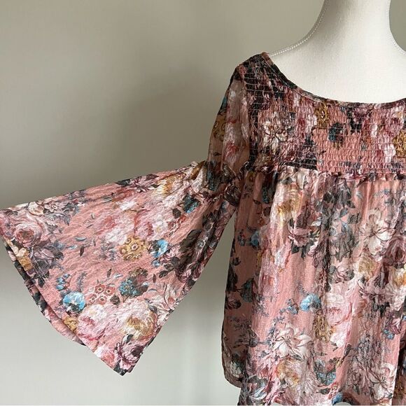 Anthropologie Akemi + Kin Patrizia Floral Lace Blouse Pink Medium Bell Sleeves - Picture 5 of 10